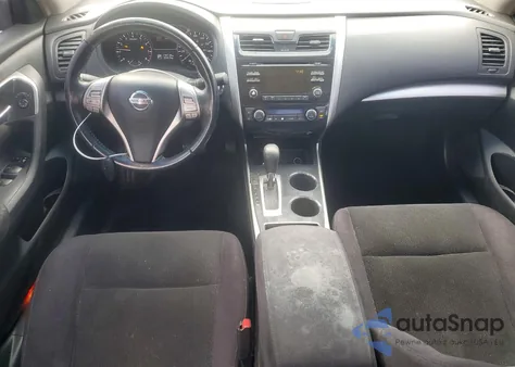 2013 Nissan Altima 2.5 z USA, uszkodzony, nr VIN 1N4AL3AP8DN407457